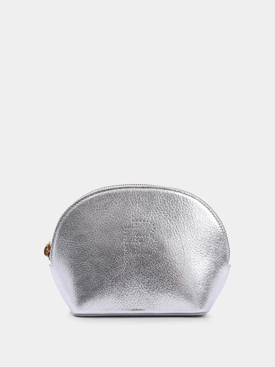 Cosmetic pouch
